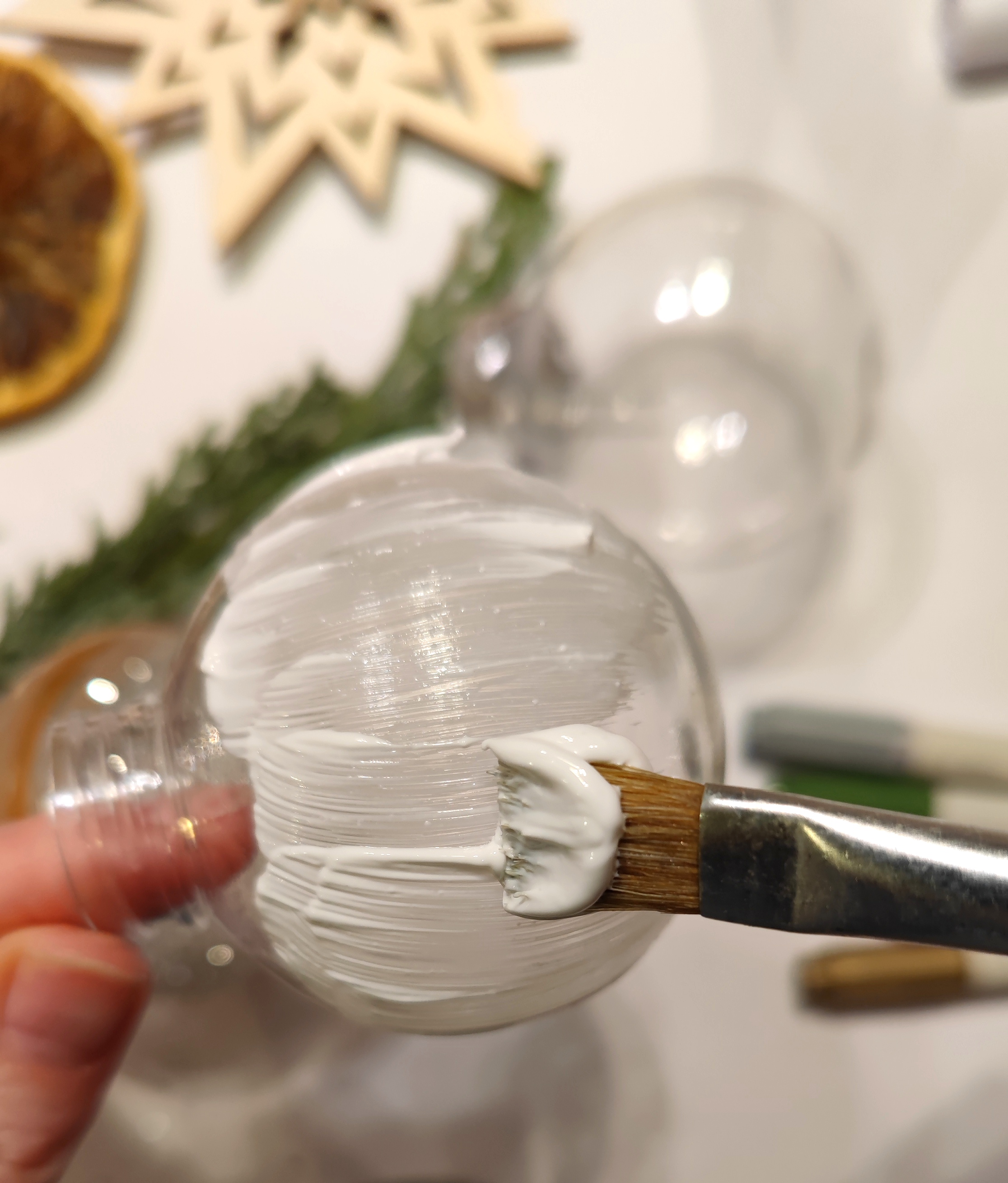 Kreativworkshop: Weihnachtskugeln bemalen in München