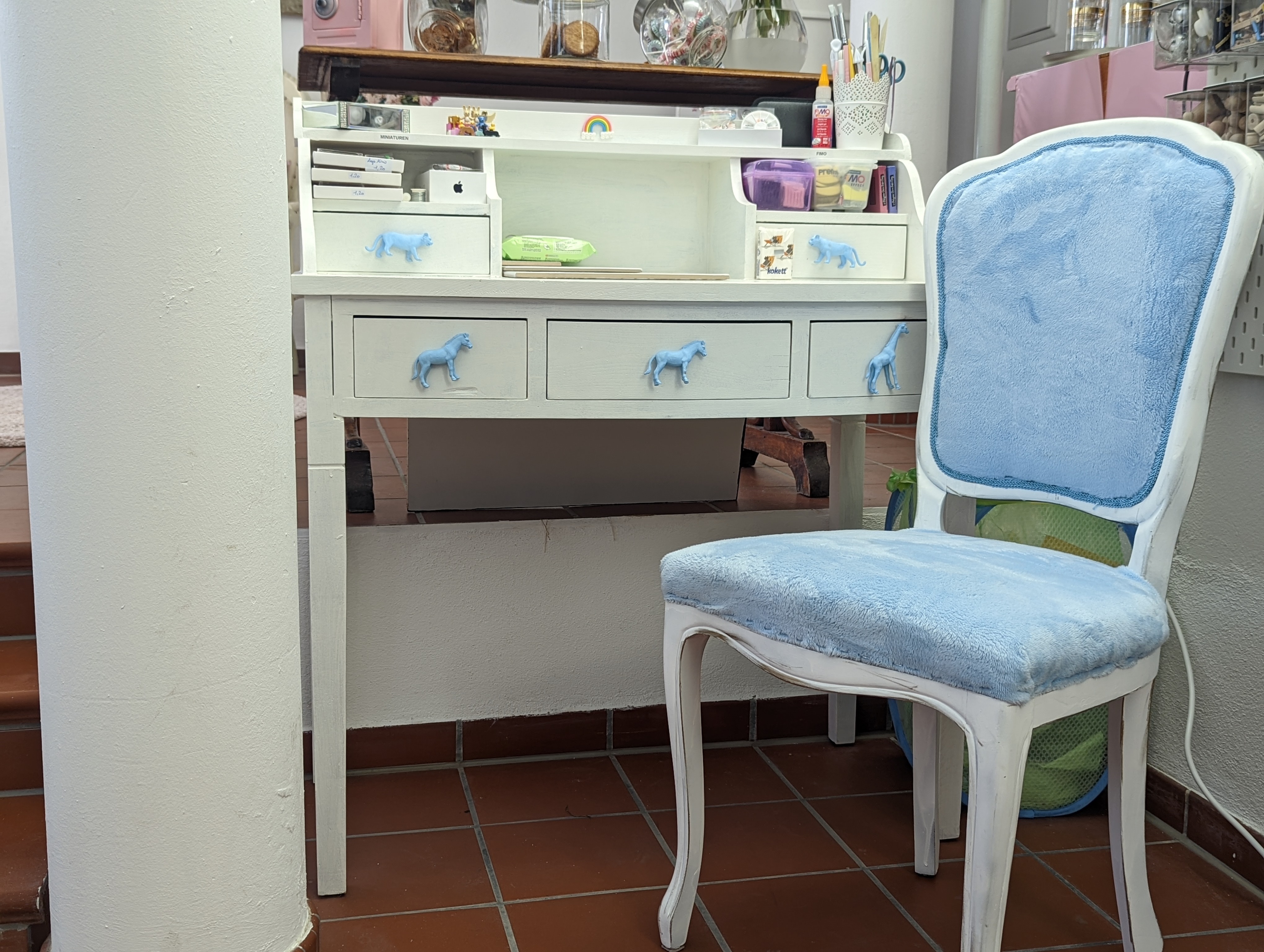 Reupholster Your Chair – Upcycling Class in Leipzig