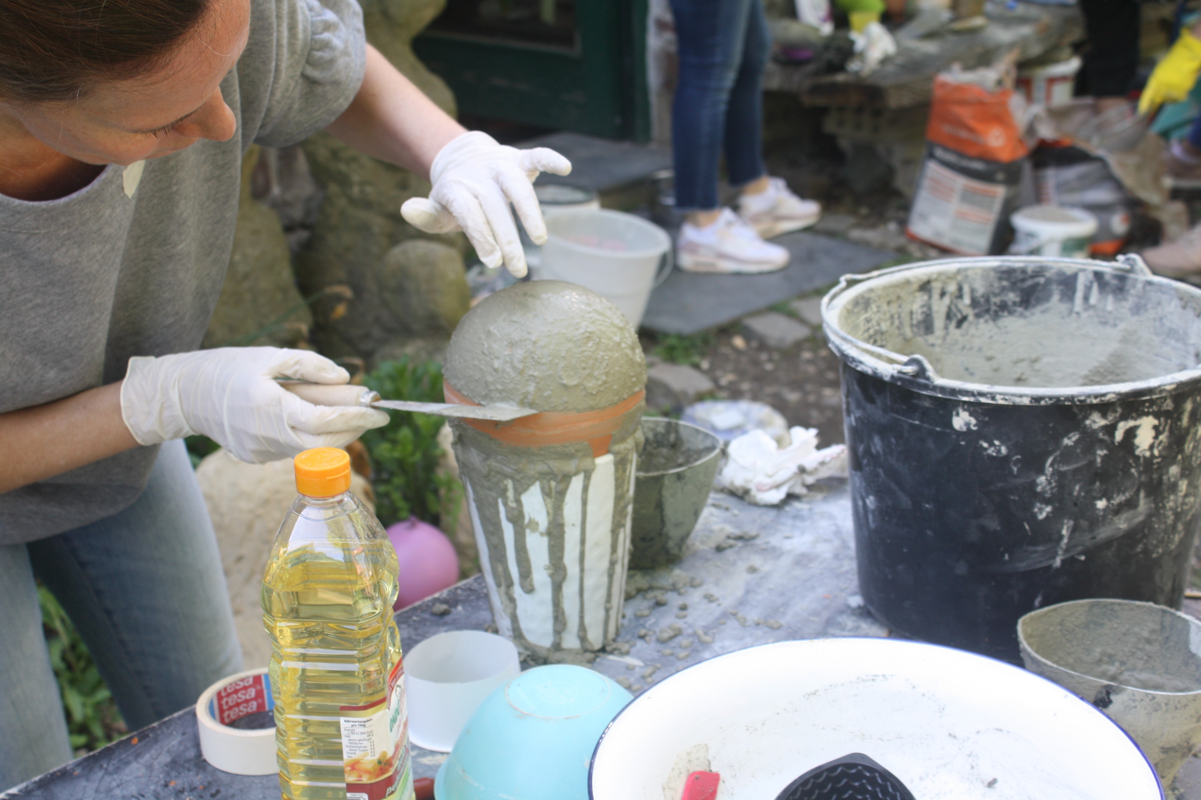 Betongießen: Kunst-Workshop in Frechen