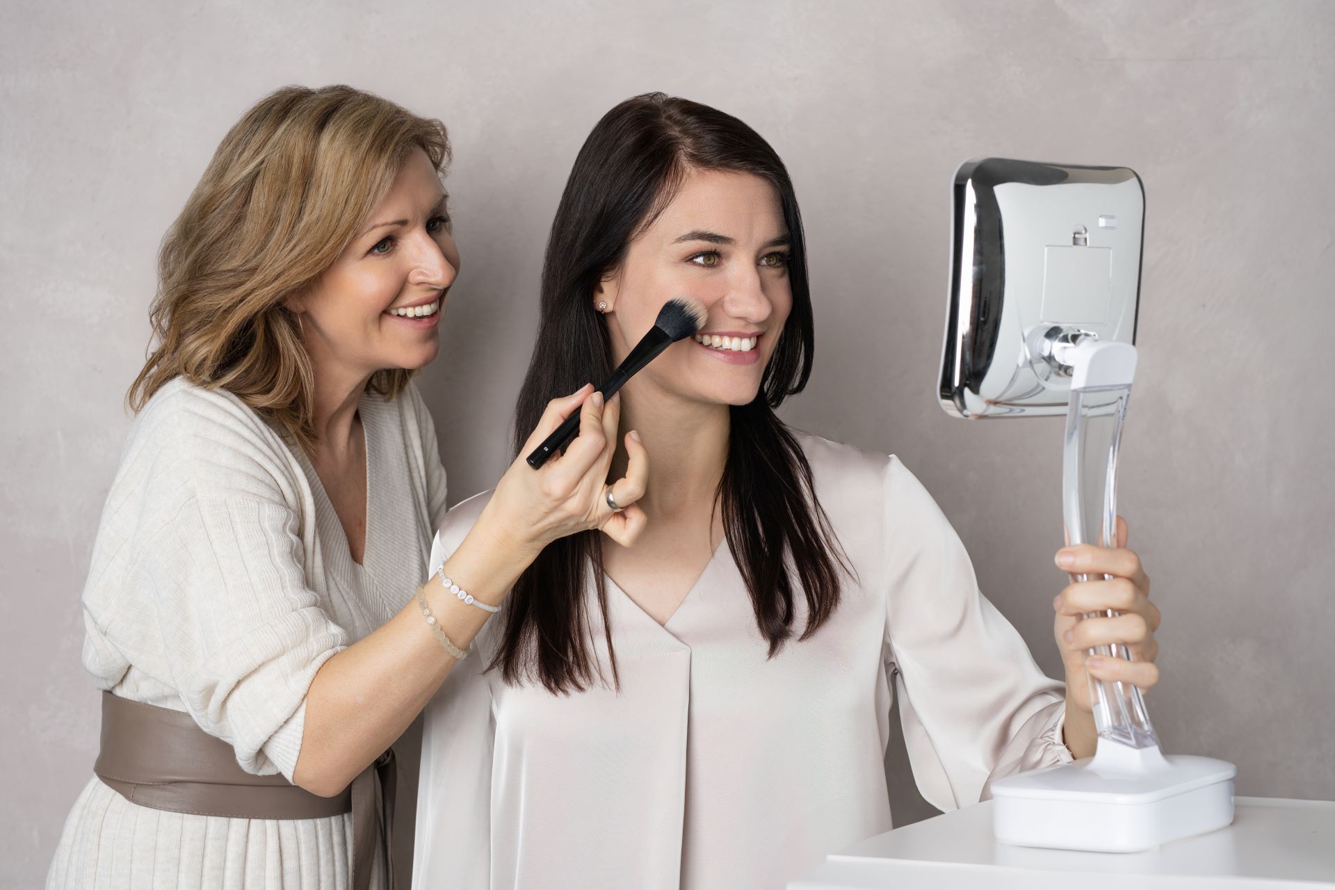 Business Makeup Class in Dresden